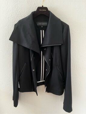 Laundry Industry Black Zip-Front Women's Jacket